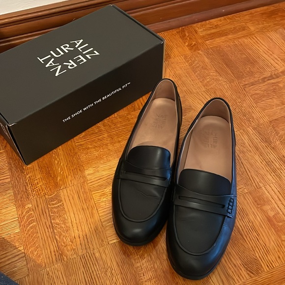 Naturalizer Mia Black Loafers Size 12 - Picture 1 of 14